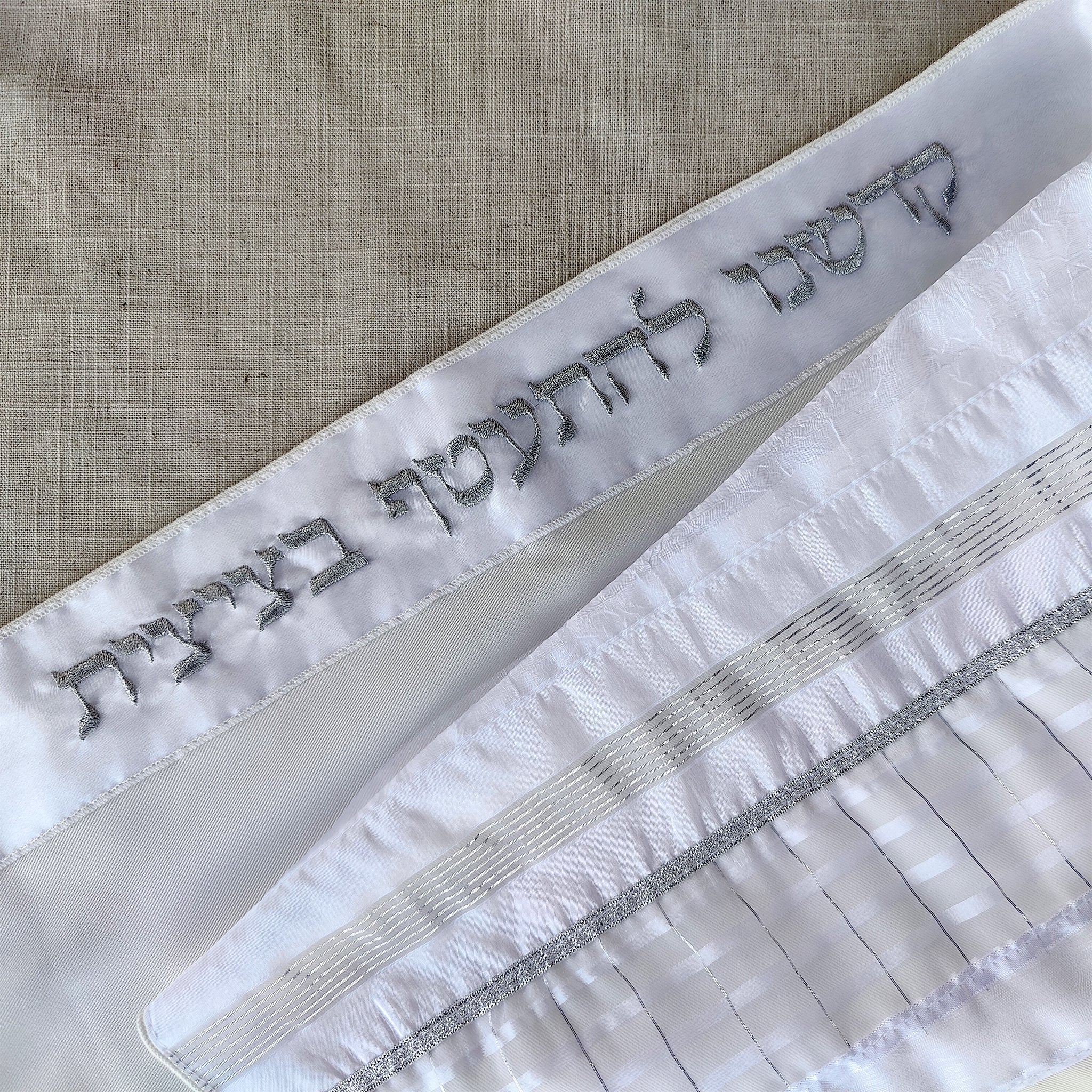 Lady Gabrieli - Viscose Tallit - Silver